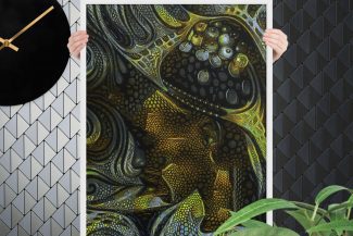 „Snake Skin“ – Abstraktes Porträt einer afrikanischen Stammesfrau – Gerahmtes Poster auf hochwertigem, mattem Papier